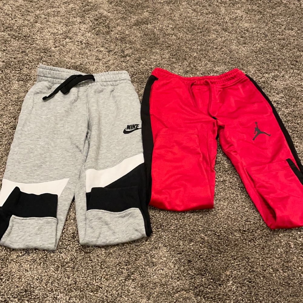 Nike bottoms